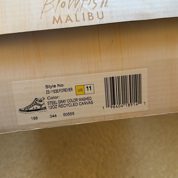 Blowfish Malibu Women's Forever Mid Lug Sneaker, 11 NWT - Picture 4 of 4